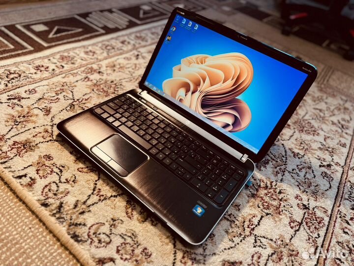 Мощный Ноутбук Hp 4ядра/2 видюхи/500гб/4гб