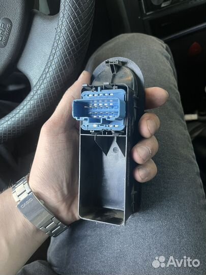 Блок стеклоподъемников Renault