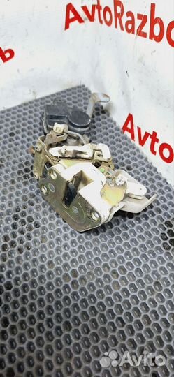 Замок задней правой двери Mitsubishi Lancer 7