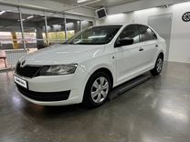 Skoda Rapid 1.6 AT, 2017, 80 408 км, с пробегом, цена 1 359 000 руб.