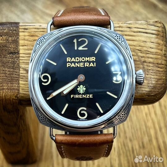 Часы мужские Panerai коричневый, кожа