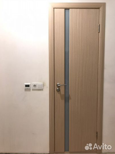 Дверь межкомнатная со стеклом