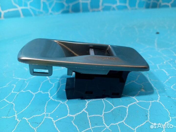 Кнопка стеклоподъёмника Jaguar Xf X250 224DT 2011