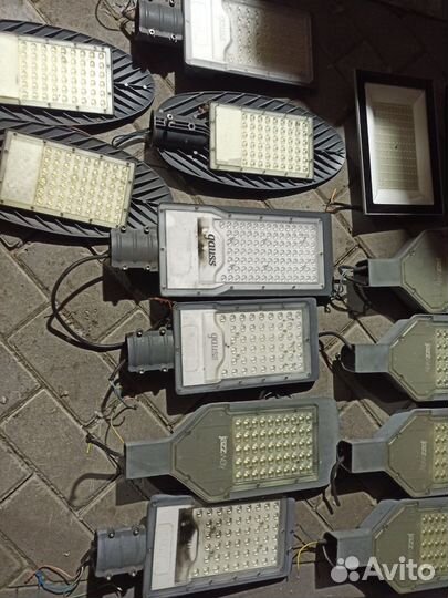 Светодиодные прожекторы на запчасти