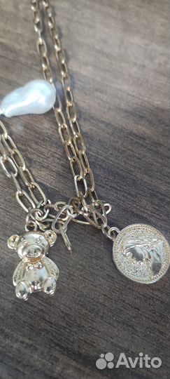 Колье с мишкой, монетой, жемчугом Цепь