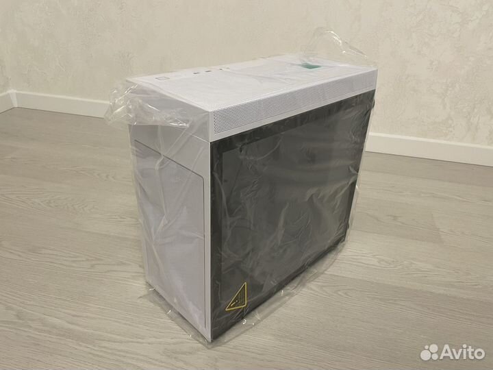 Корпус для пк Silverstone fara R1 V2