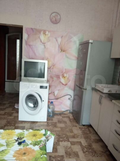 2-к. квартира, 69 м², 1/12 эт.