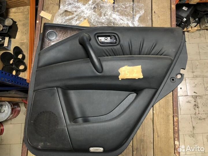 Дверные карты правые Infiniti qx56 z62