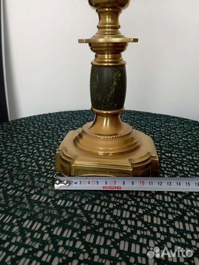 Старинная керосиновая лампа