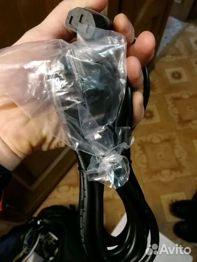 Кабель питания, сетевой кабель