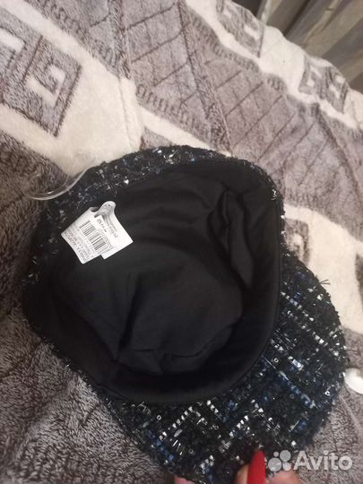 Береты stradivarius