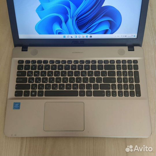 Мощный быстрый Аsеr/SSD/8GB/4 ядра