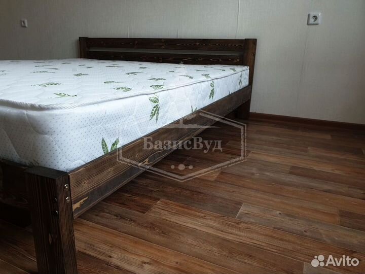 Кровать из массива / Кровать двуспальная / Кровать