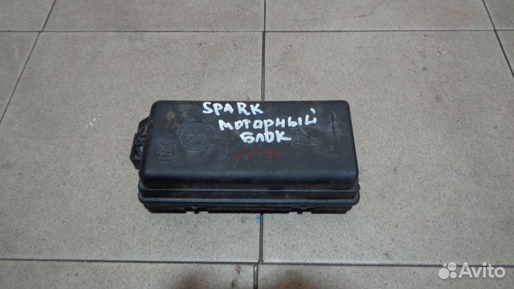 Блок предохранителей Chevrolet Spark 3 (M300)