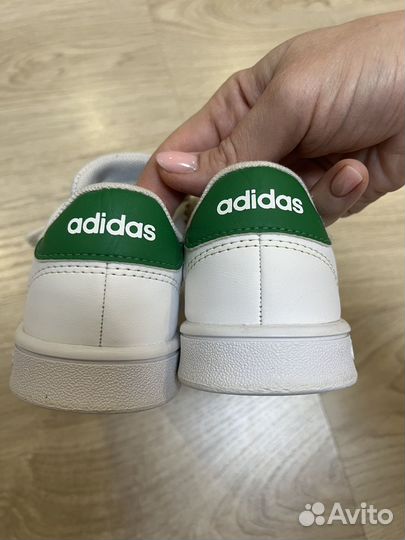 Кроссовки детские adidas
