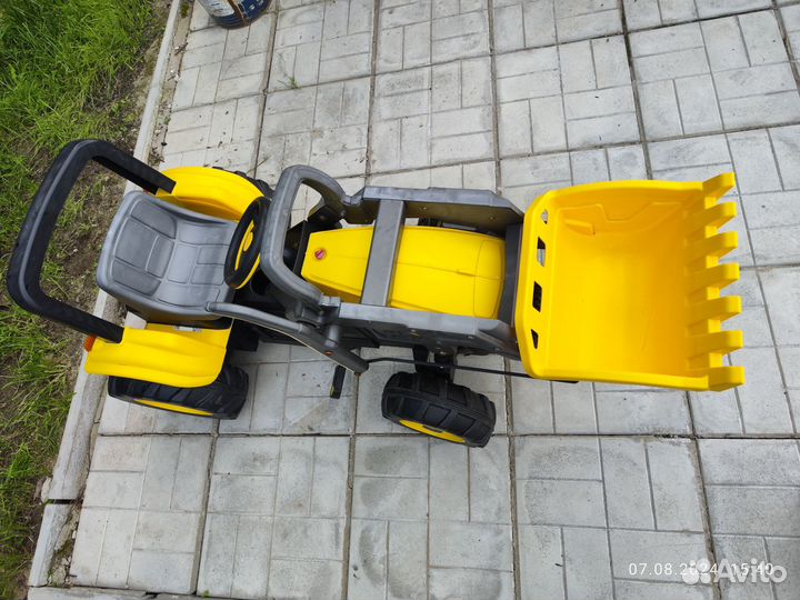 Детский трактор велосипед peg-perego