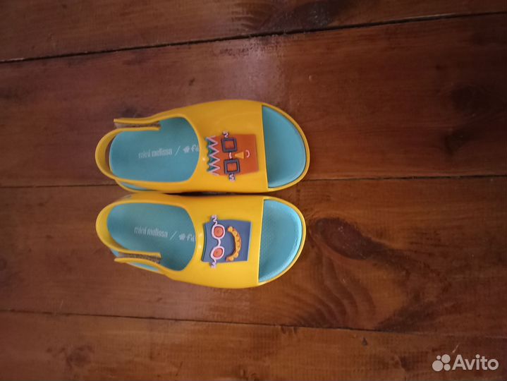 Сандалии детские mini Melissa 27