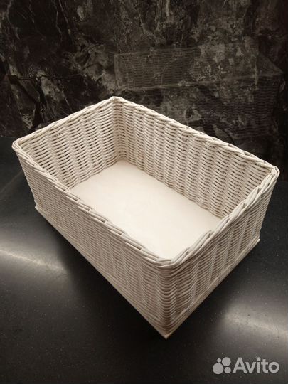 Корзины плетеные из бумажной лозы
