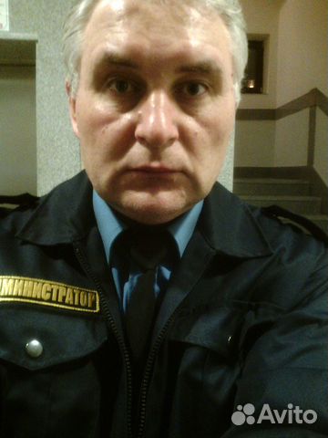 Охранник-администратор