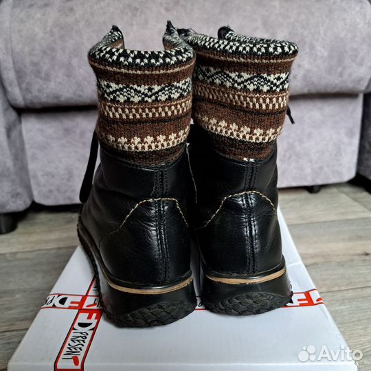Ботинки демисезонные женские 38