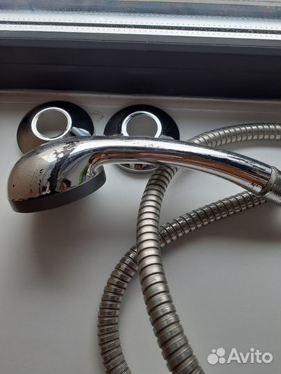 Смеситель для ванны с душем бу