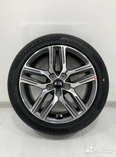 Новые Kia Cerato Restyling, Michelin 225/45 R17