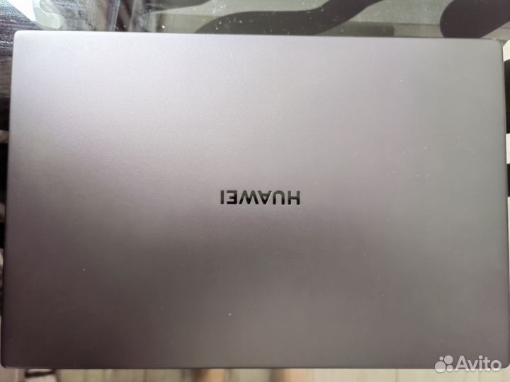 Ноутбук huawei i3 10110 U