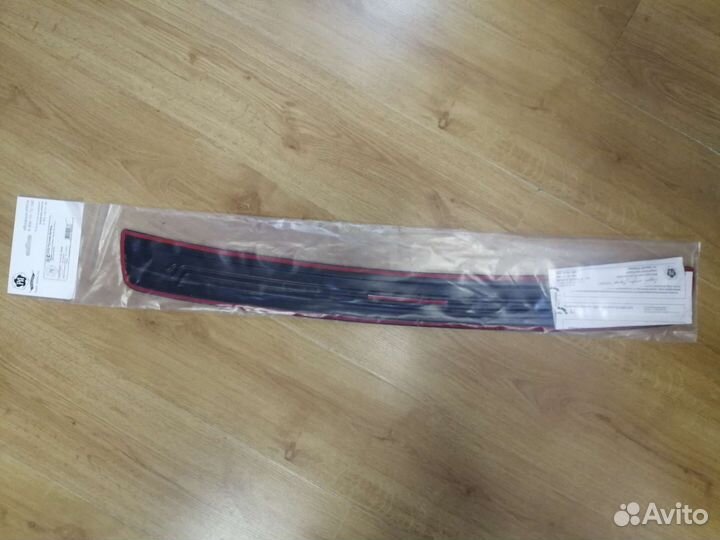 Накладка на задний бампер Kia rio 3