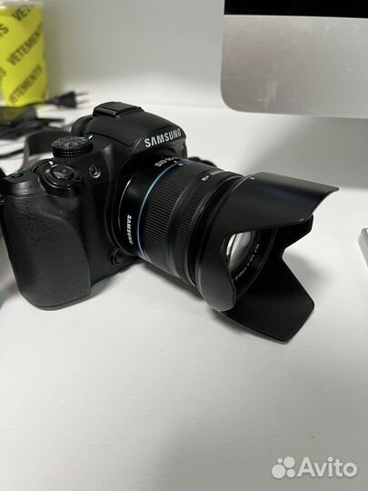 Фотоаппарат Samsung NX 11