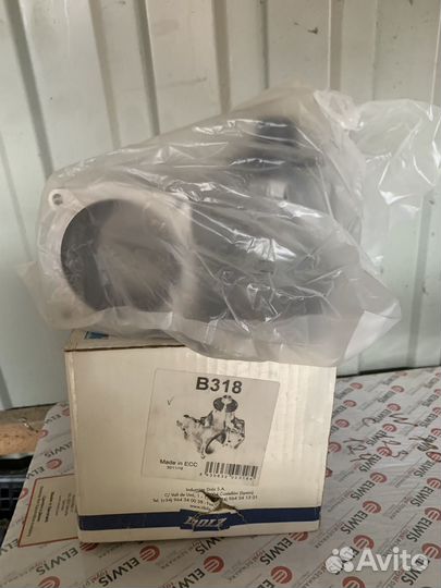 Помпа BMW E39, E38, E53 M62