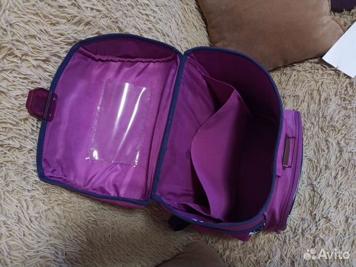 Рюкзак для девочки 1-2 класс б/у