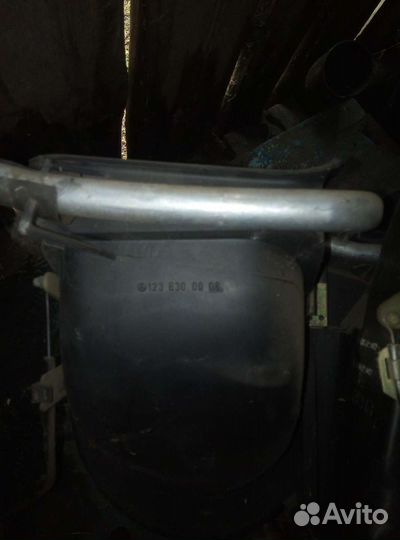 Печка mercedes 123