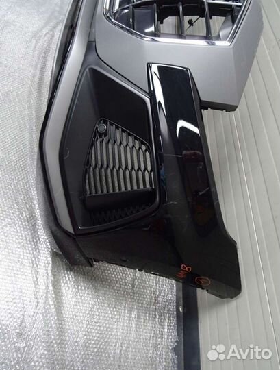 Audi Q8 S-line Бампер передний в сборе 6pdc камера