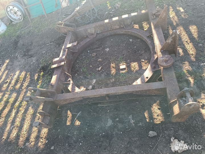 Поворотный на 2 птс 4 тракторный