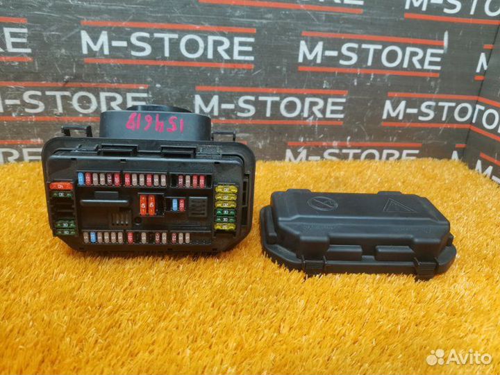 Блок предохранителей передний Bmw 3-Series F30