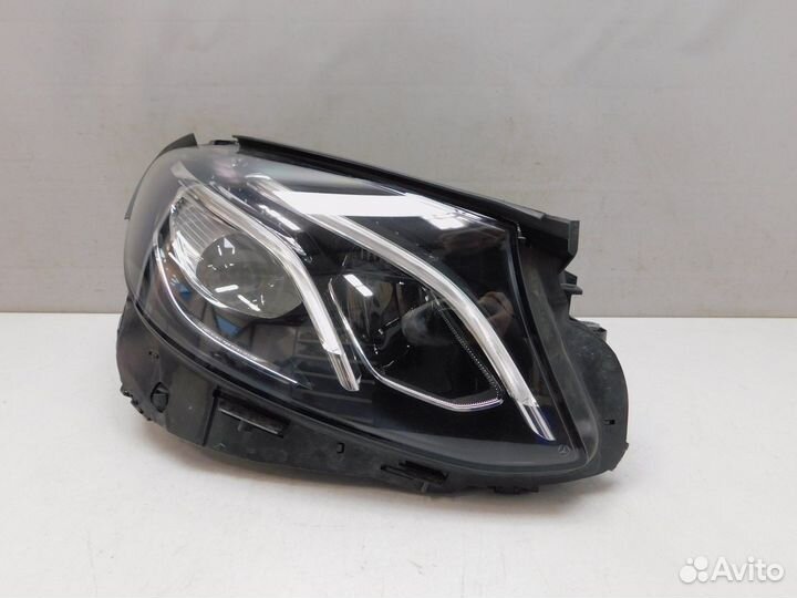 Фара правая Mercedes-Benz E-класс A2139067806KZ