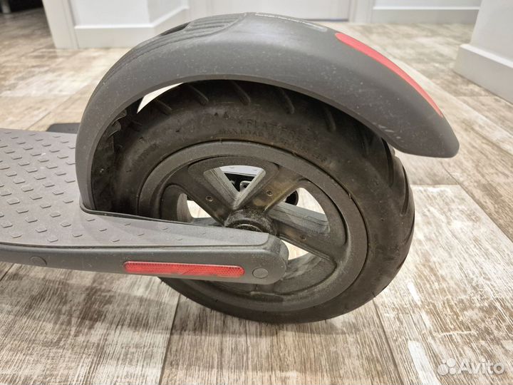 Электро самокат Ninebot kickscooter E22