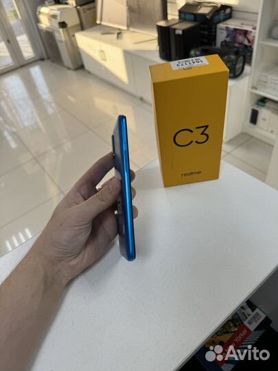 realme C3, 3/64 ГБ