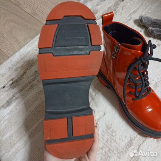 Ботинки осенние