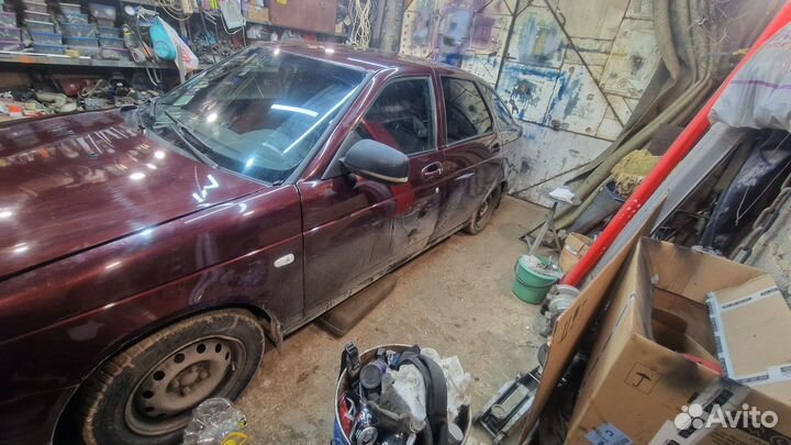 LADA Priora 1.6 МТ, 2011, 100 000 км