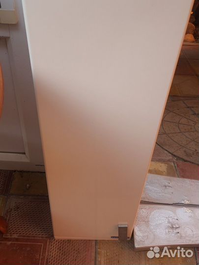 Зеркало с полкой в ванну и шкафчик