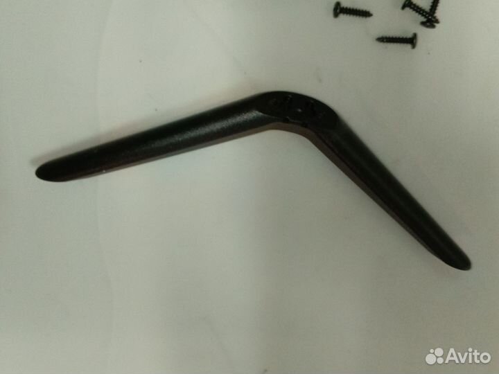 Ножки подставка для телевизора Dexp F40H8000E