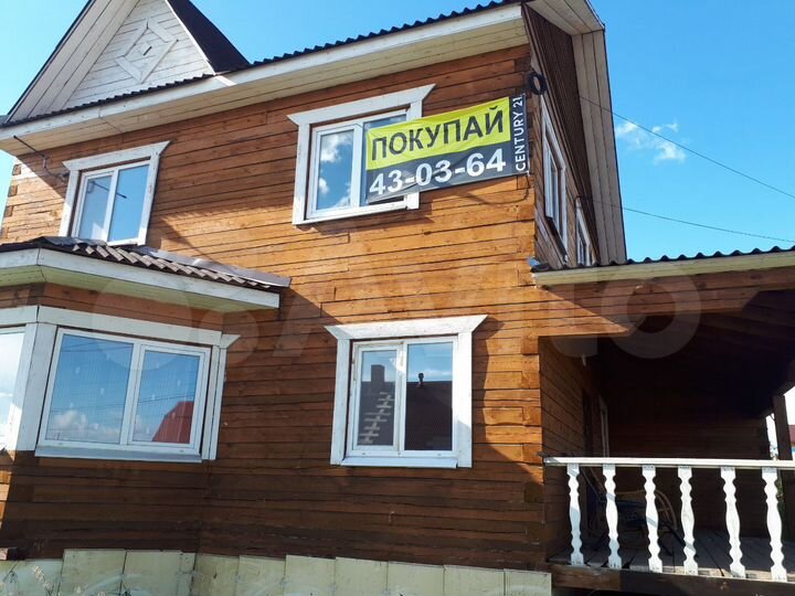 Коттедж 160 м² на участке 10 сот.