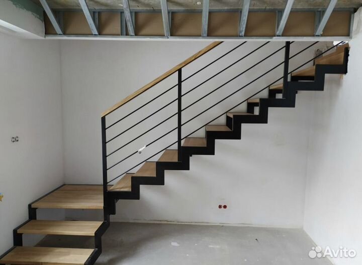 Лестница для дачи