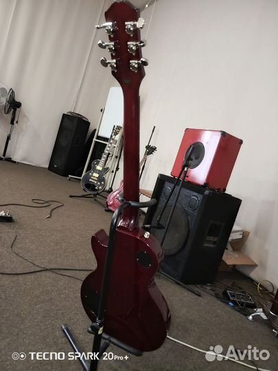 Электрогитара Epiphone Les Paul Studio Wine Red