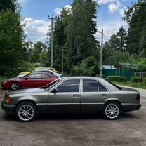 Mercedes-Benz W124 2.5 MT, 1990, 660 000 км, с пробегом, цена 650 000 руб.