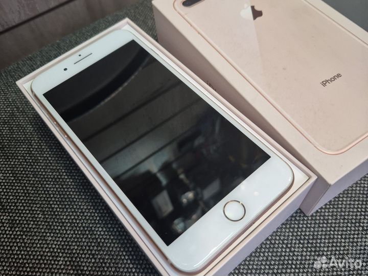 iPhone 8 Plus, 64 ГБ