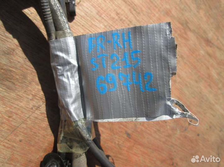 Датчик abs передний правый Toyota Carina ST215