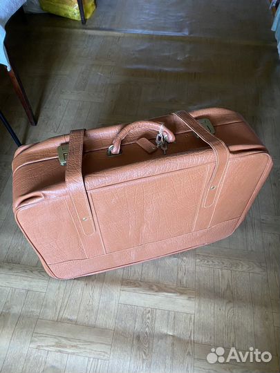 Чемодан винтаж ретро