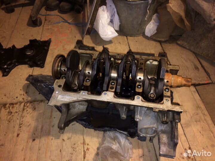 Двигатель в разборе мазда 3 z6 2005